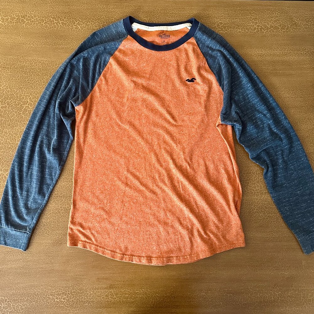 Hollister Long Sleeve Shirt - Size Medium
